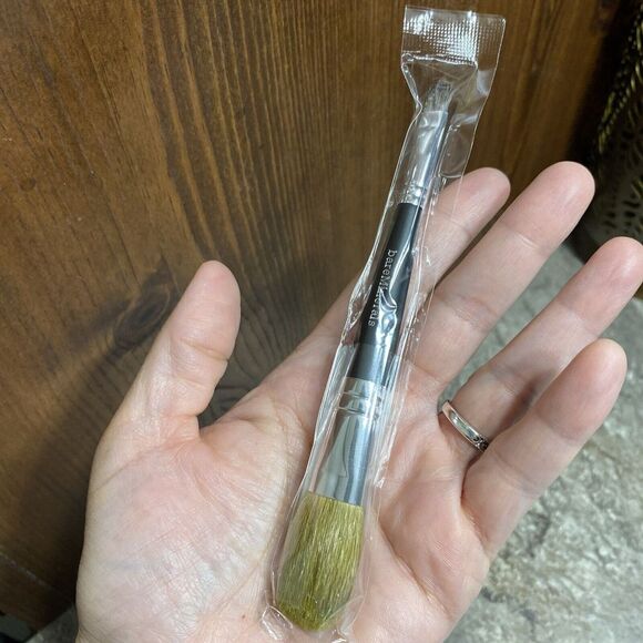 Bareminerals Bare Escentuals Double Ended Tapered Eye & Cheek Brush #51561 - Picture 4 of 4